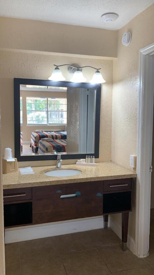 Apm Inn & Suites - Jacksonville Ngoại thất bức ảnh