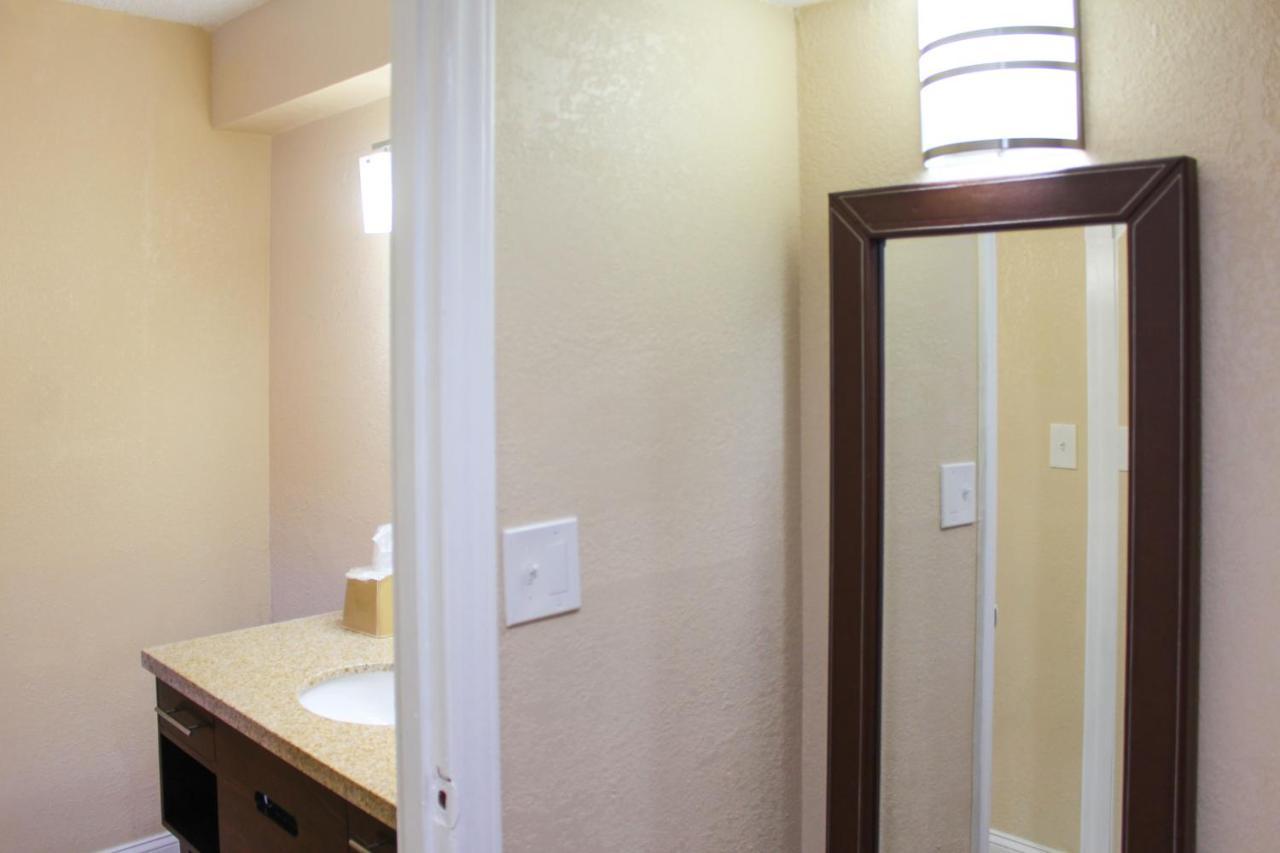 Apm Inn & Suites - Jacksonville Ngoại thất bức ảnh